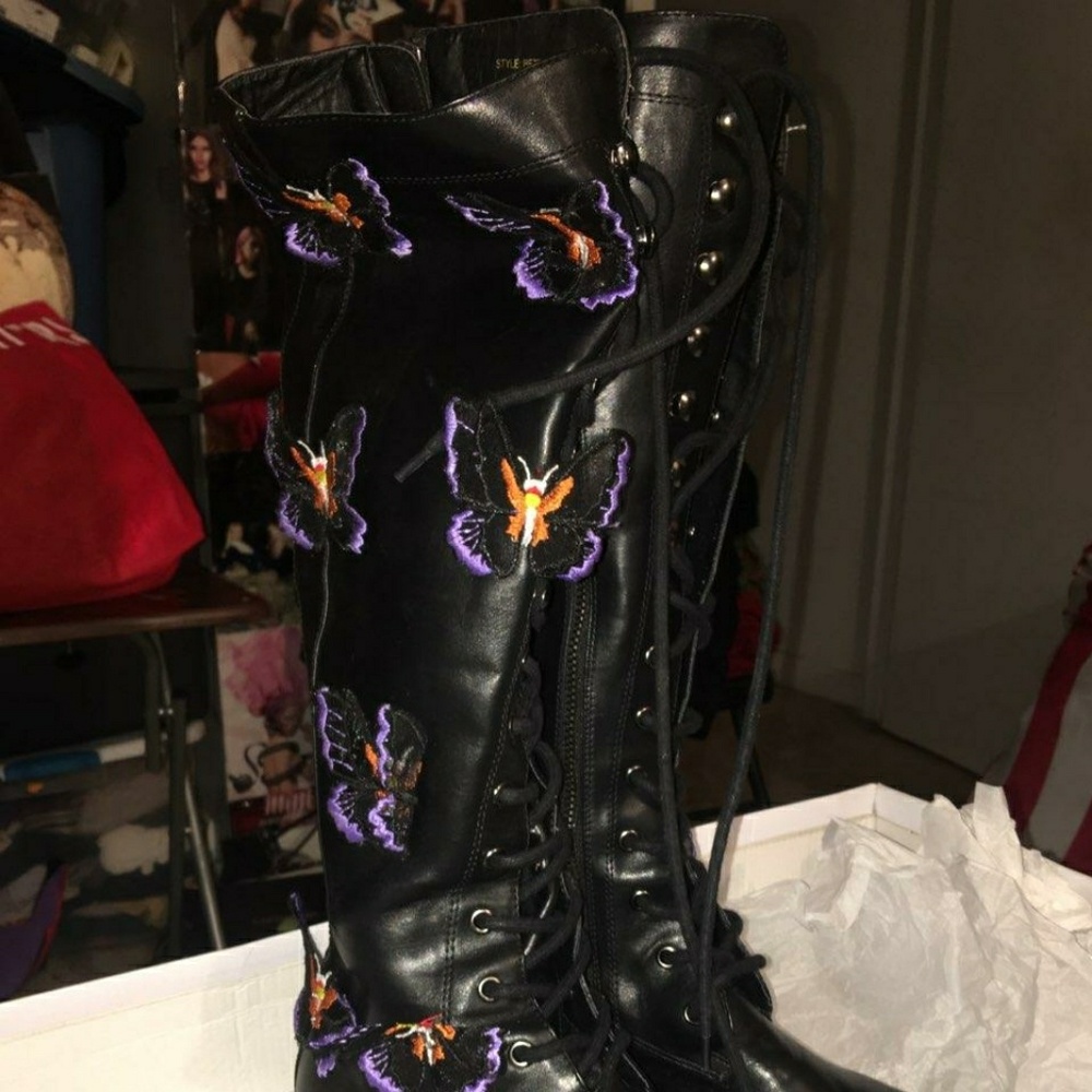 Women YRU boots - Picture 2 of 6
